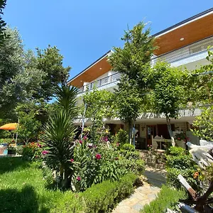 https://bellavista-villa.albaniahotels.org